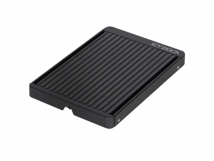Переходник MB705M2P-B M.2 PCIe 3.0/4.0 NVMe SSD to 2.5" U.2 SSD Converter / Mounting Adapter